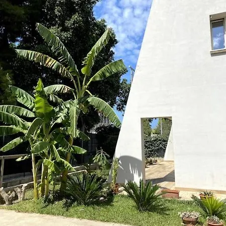 Casa Woow * Carini